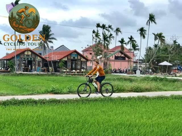Hue Countryside Discovery: Thanh Toan Bridge & Chuon Lagoon Biking Tour